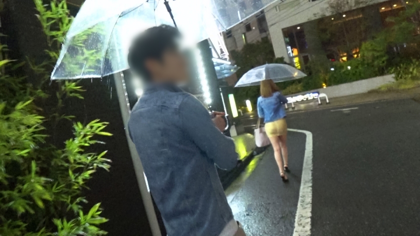 マジ軟派、初撮。 1480 雨の歌舞伎町で偶然出会った！超弩級のホテヘル美女に、お店を通さず直接指名を仕掛けるナンパ隊！モデルのような長身と巨乳・巨尻のグッドスタイル！そんな彼女とホテルの一室で夢のようなオプションプレイの数々を味わえるのか？？